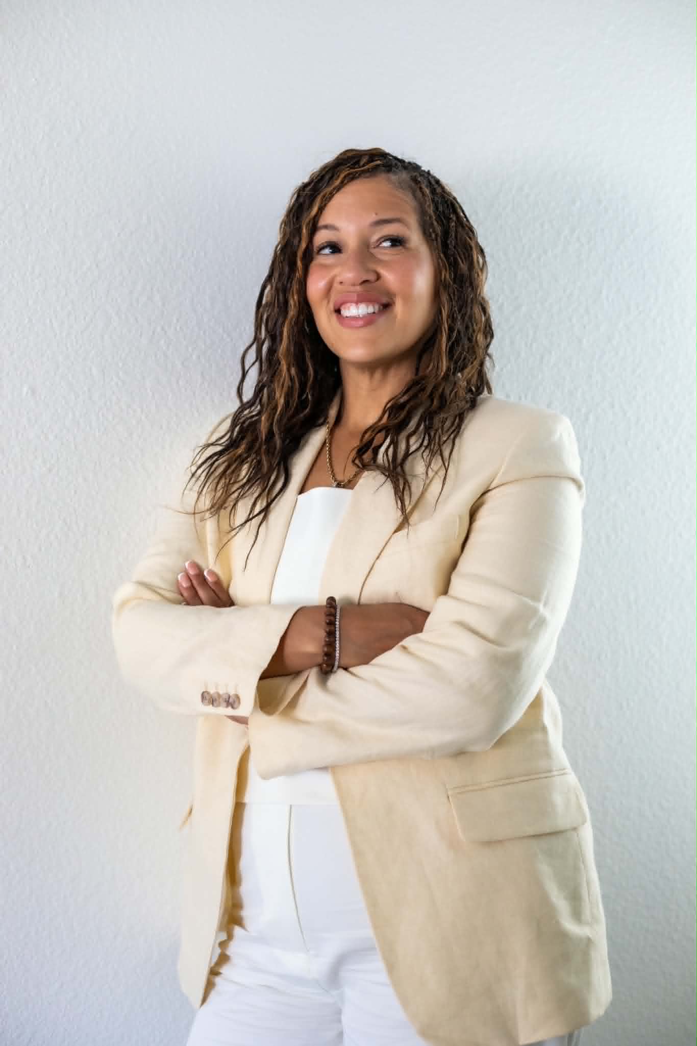 Dr. Alicia